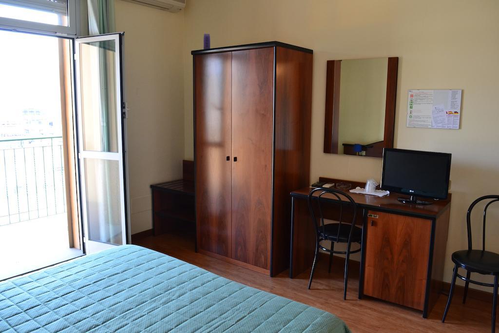 Albergo Elena Pianoro Rom bilde